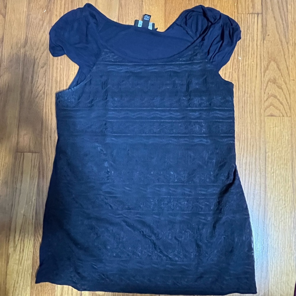 Ab Studio L Large Top Shirt Navy Blue Floral Lace Over Cap Sleeve Scoop Neck
